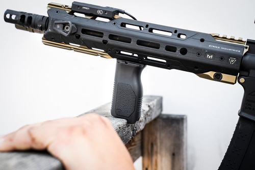 Strike Industries - M-LOK® Angled Vertical Grip - Long - FDE - SI-AR-CMAG-L