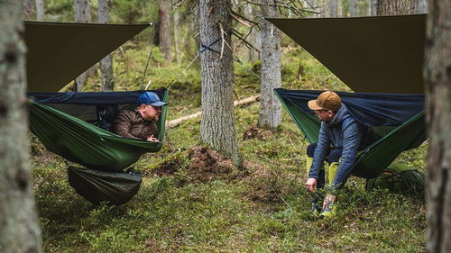 Lesovik - Hiking Hammock DRAKA with Mosquito Net and Suspension SNEKA - Treetop Green
