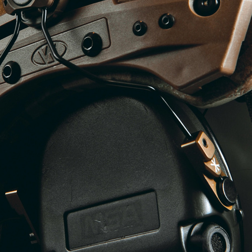 Unity Tactical - Adapter SARA for Sordin on ARC Rail - ESS Studs - FDE - HLM-SABF