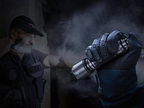 Fenix - TK22 TAC LED Flashlight with 5000 mAh Rechargeable Battery - 2800 lumen - TK22 TAC