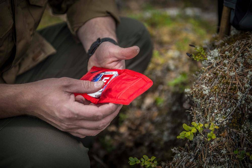 Helikon - Micro Med Kit® medical pocket - Adaptive Green - MO-M06-NL-12