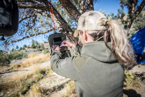 Helikon - Travel Toiletry Bag - Black / Olive Green - MO-TTB-NL-0201A