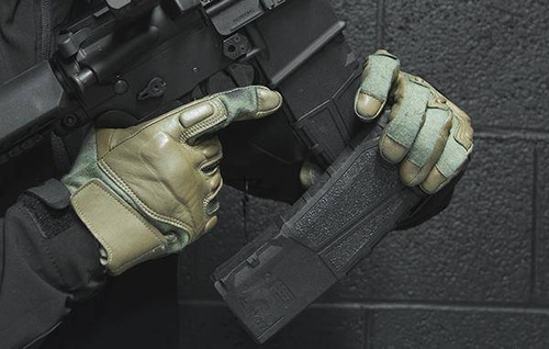 UTG - AR15 / M4 Magazine Pro - 5.56x45 mm / .223 - Polymer - Black - RBUAM01