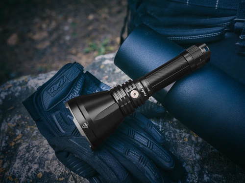 Fenix - LED Flashlight -1500 Lumen - 5000 mAh - 21700 Battery - HT18