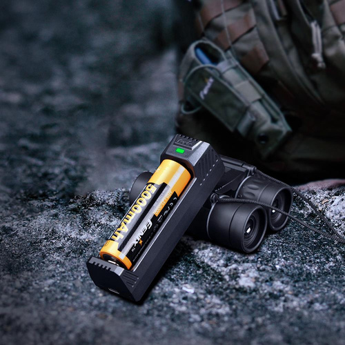 Fenix - ARE-X1 V2.0 Microprocessor Battery Charger - 18650 - USB-C