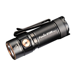 Fenix ​​- E18R V2.0 LED Flashlight with 700 mAh Rechargeable Battery - 1200 Lumens - E18R V2.0