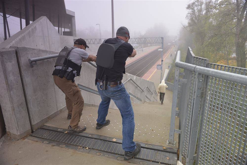 Direct Action - Low Profile Baton Pouch® - Coyote Brown - PO-BTLP-CD5-CBR