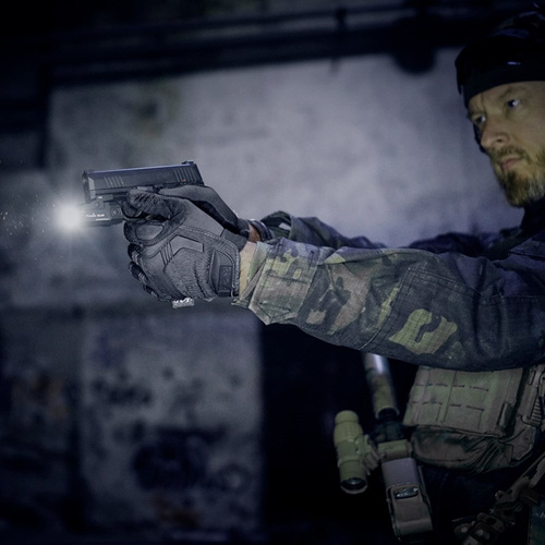 Fenix - Tactical Pistol Flashlight GL06-365 - 600 lm - Sig Sauer - Black - GL06-365