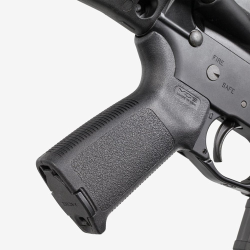 Magpul - MOE® Grip for AR-15 / M4 - Black - MAG415