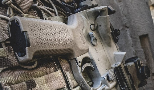 Magpul - MOE-K2® Grip for AR-15 / M4 - Black - MAG522