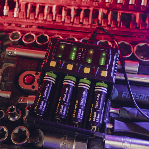 Armytek - Charger Uni C4 - Car Adapter - A04501C