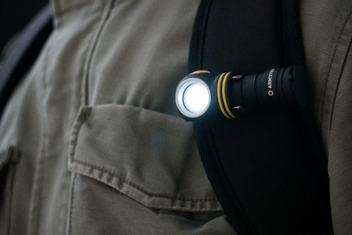 Armytek - Elf C1 USB Rechargeable Flashlight - 1000 lumen - F05002C