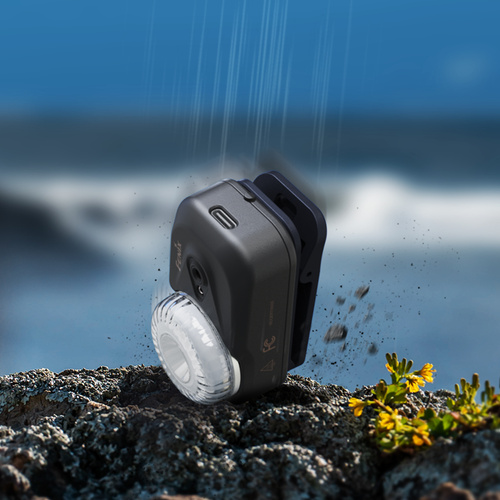 Fenix - Head Flashlight HL17R with 1000 mAh Battery - 500 lm - Black - HL17R black