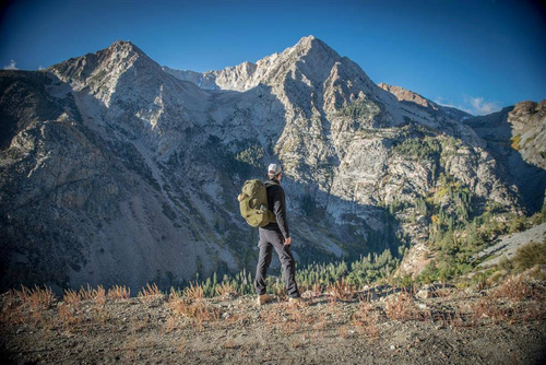 Helikon - Wolfhound Light Jacket - Climashield® Apex™ - Black - KU-WLF-NL-01