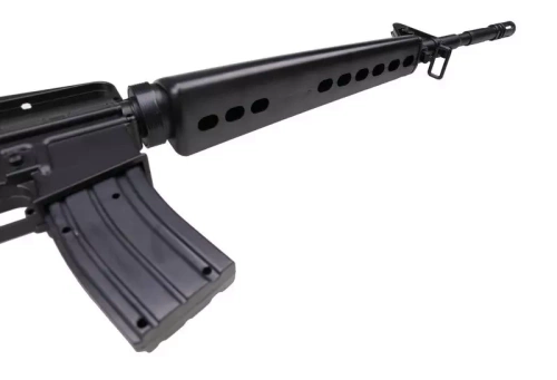 Well - ASG Replica of M16A1 Assault Carbine - 6mm - Spring-loaded - WEL-39-000018
