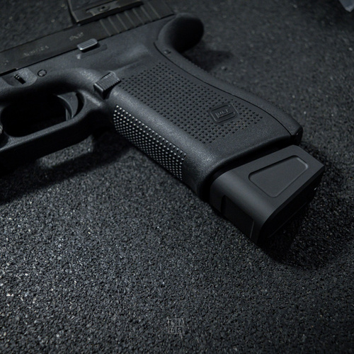 FTCS - Enlarged Magazine Foot for Glock 17 - +3 rounds - Graphite Black H-146 - FTCS Nr. 33