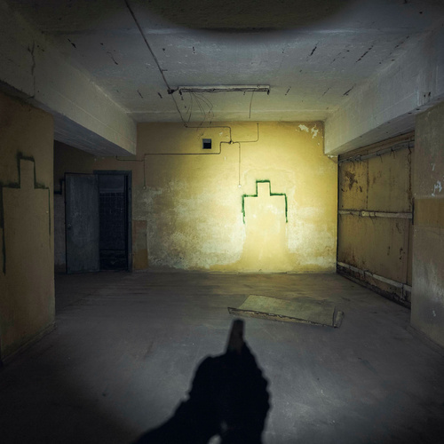 Armytek - Tactical Weapon Flashlight Buckler M1 - Picatinny QD - White Light - F09301C