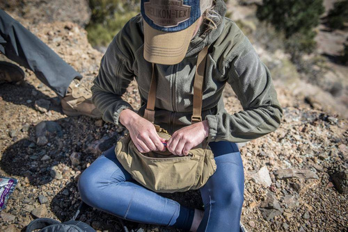 Helikon - Frostbite Hand Warmer - StormStretch - Coyote - WM-FHW-NL-11