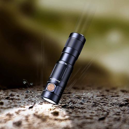Fenix - Rechargeable LED Keychain Flashlight E09R - 600 lumens - Black - 039-485