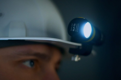 Armytek - Elf C1 USB Rechargeable Flashlight - 1000 lumen - F05002C