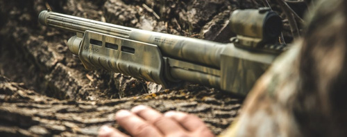 Magpul - MOE® M-LOK® Forend for Mossberg® 590/590A1 - Orange - MAG494 ORG