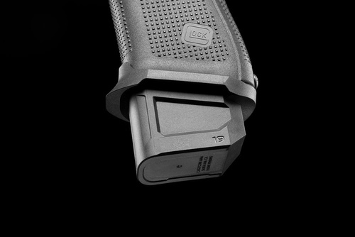 Strike Industries - GEN5 Magwell for Glock 19/23 Gen5 - SI-G5-MAGWELL-19