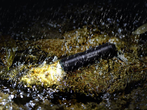 Fenix - E01 V2.0 Flashlight - 100 lumens