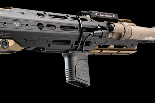 Strike Industries - M-LOK® Angled Vertical Grip - Short - Black - SI-AR-CMAG-S