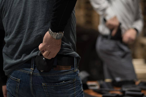 Direct Action - Low Profile Cuff Pouch - Coyote Brown - PO-CFLP-CD5-CBR