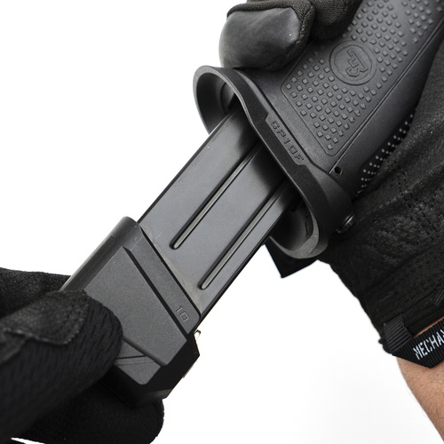 Strike Industries - Magwell for CZ P-10 F - Black - SI-CZP10F-MAGWELL