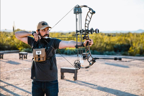 Vortex Optics - Triumph HD 10x42 Hunting Binoculars - Black - TRI-1042