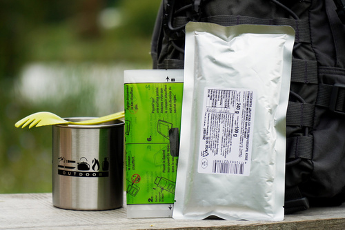 Kedainiu - Military MRE Dish no. 04 Braised Pork With Sauce Grits