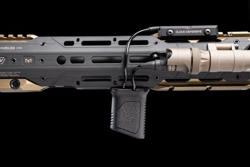 Strike Industries - M-LOK® Angled Vertical Grip - Short - Black - SI-AR-CMAG-S